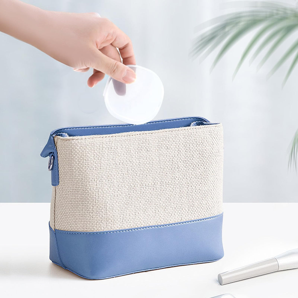 Travel Cotton Pad Holder Container - Compact White Storage Box