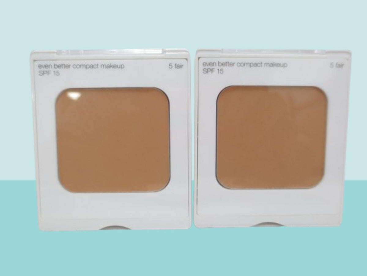 Clinique Even Better Compact Makeup SPF 15 – #5 Fair Blister Pack, 2 Pieces
