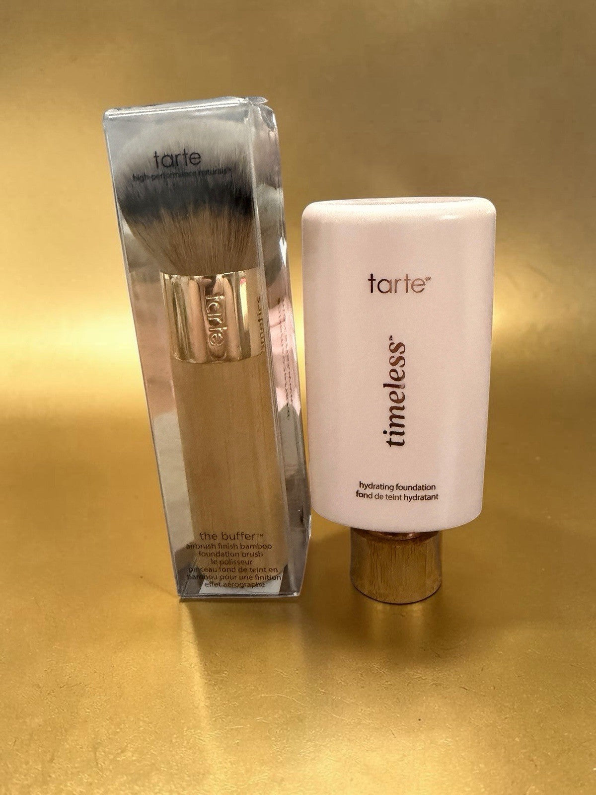 Hydrating Foundation Serum with Buffer Brush - Medium Neutral Shade