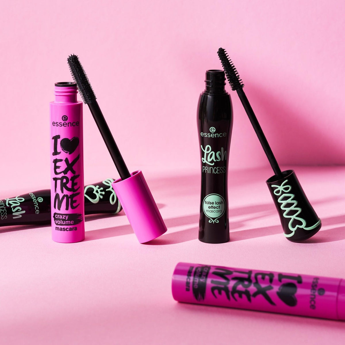 Extreme Volume Mascara for Bold, Long-Lasting Lashes - Paraben Free & Vegan