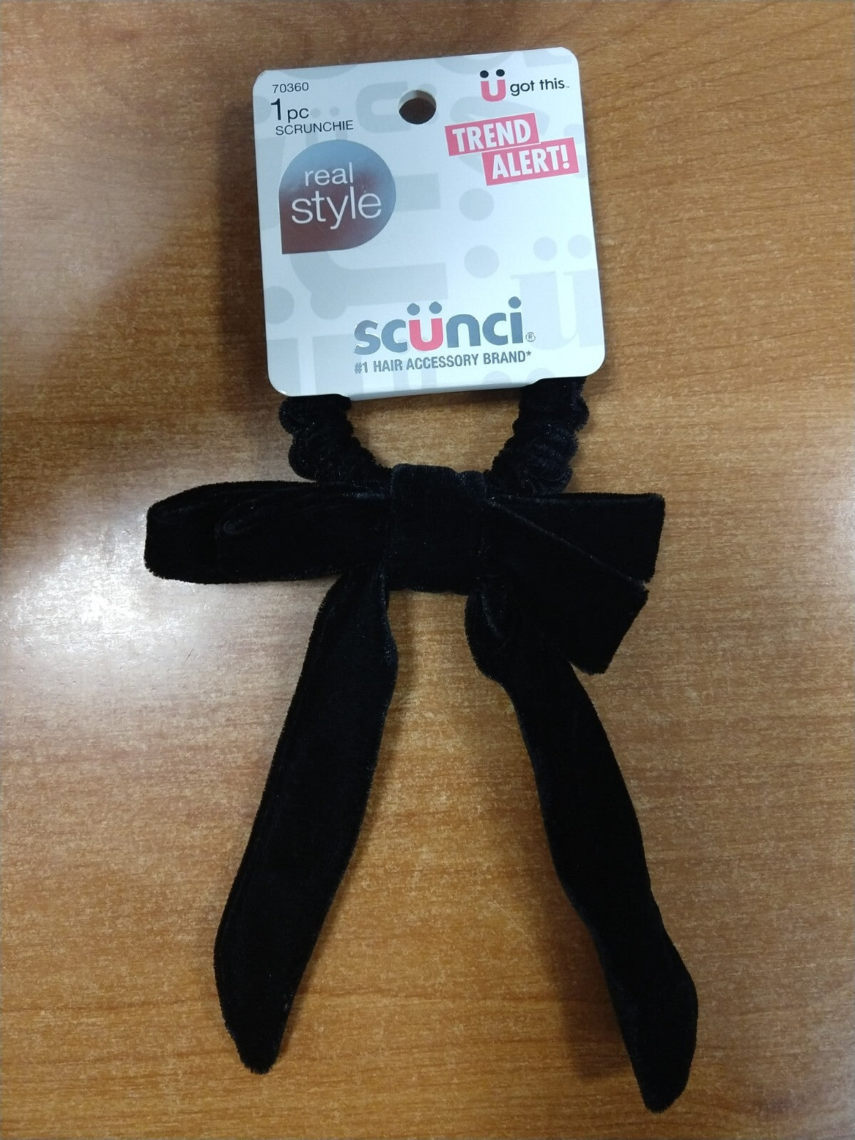 3 Pack: SCUNCI Everyday Velvet Bowtie Scrunchie Hair Accessory Black