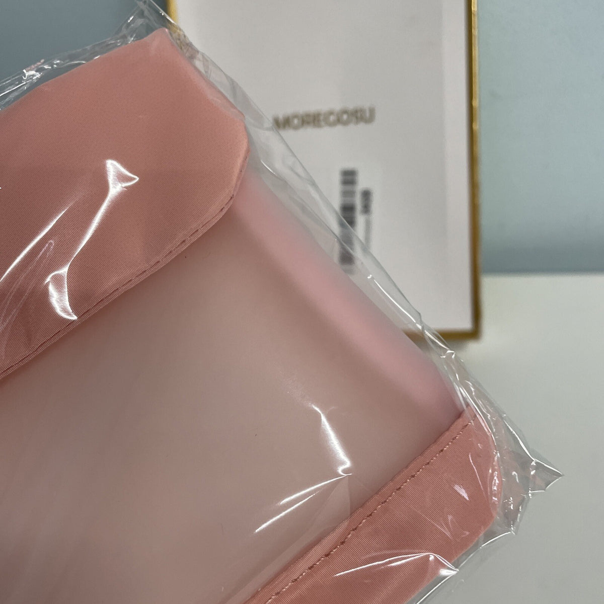 Portable Mask Storage Bag Waterproof Reusable Cosmetic Organizer Pink