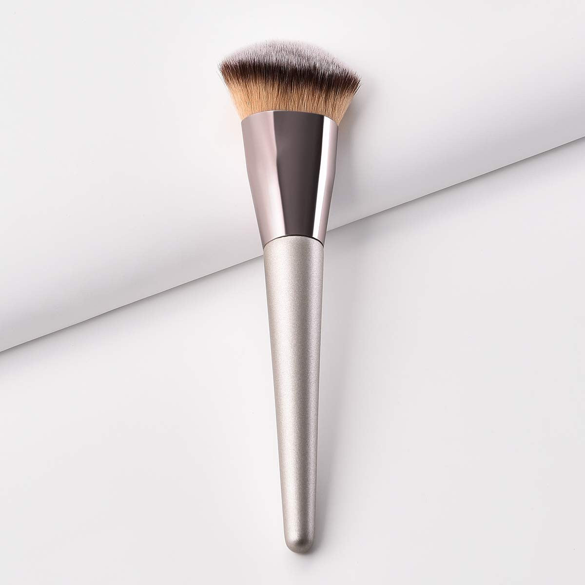 Professional Makeup Brush Set - Synthetic Foundation Blending Brush