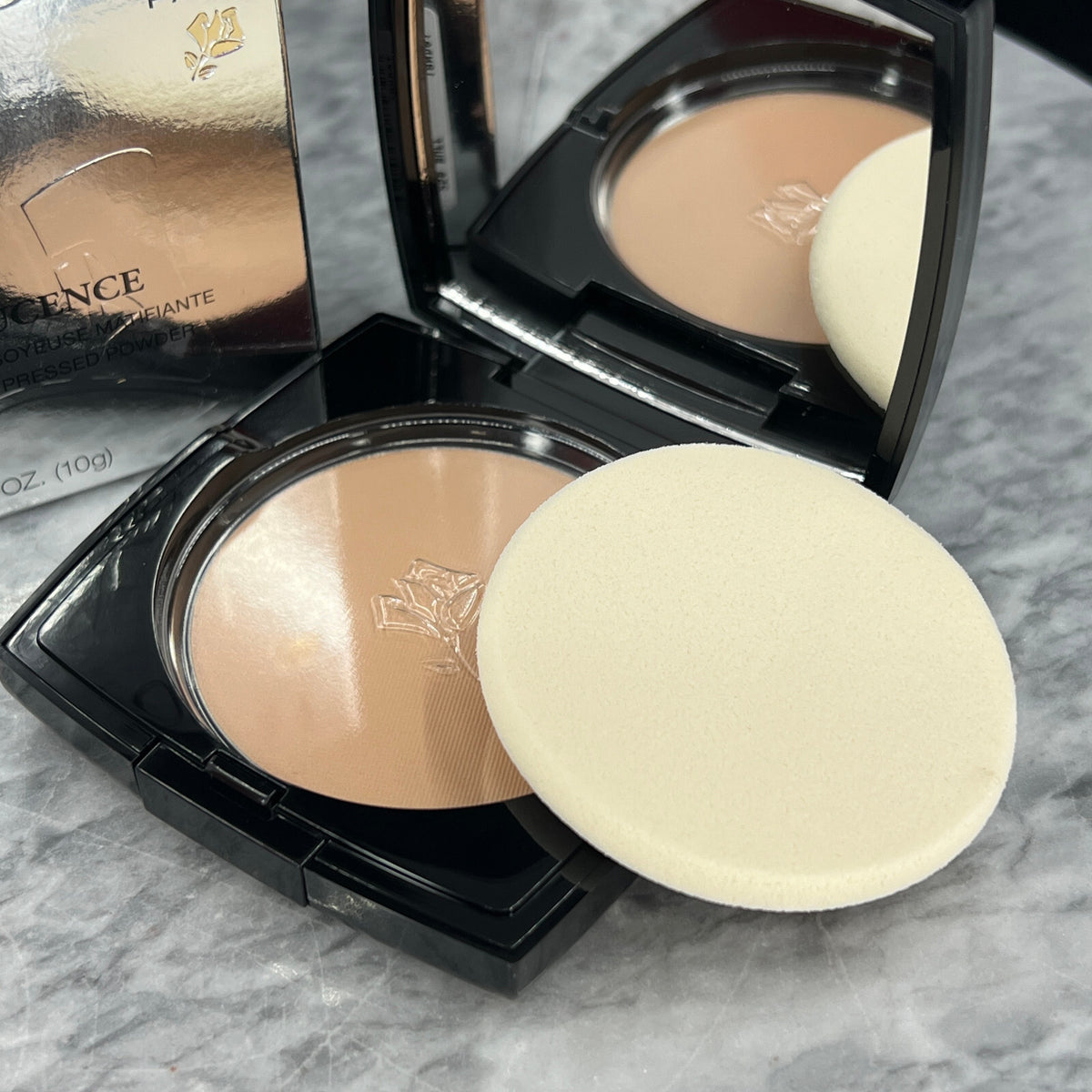 Lancôme Translucence Mattifying Silky Face Powder - Buff 250, 0.35 oz