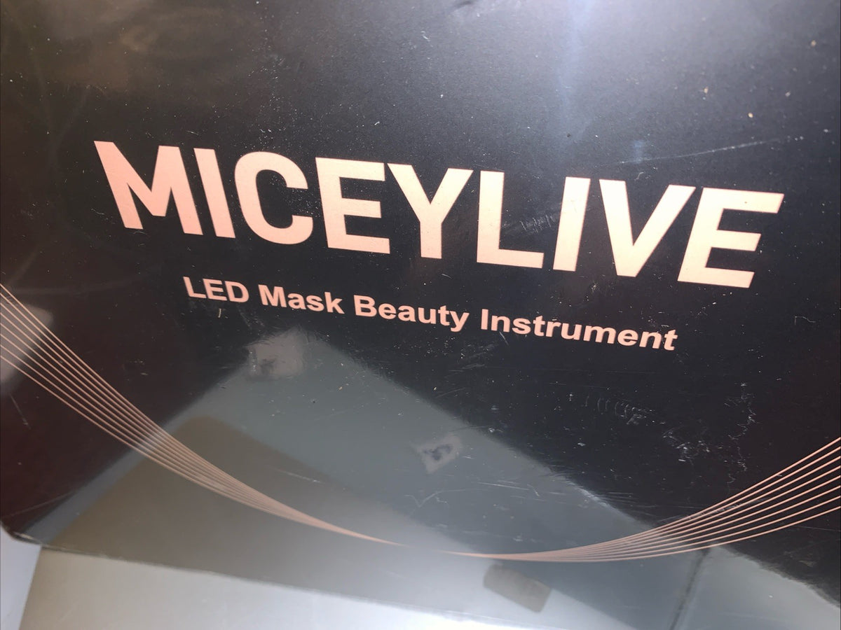 Red Light Therapy Face Mask - LED Skincare, 3 Modes