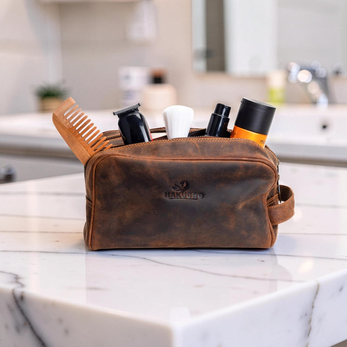 Leather Travel Toiletry Bag for Men Women Waterproof Organizer