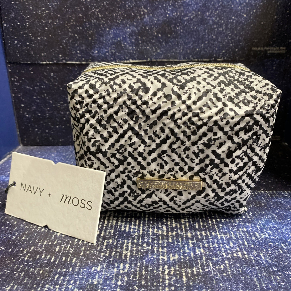Navy & Moss Quilted Zippered Cosmetic Organizer Bag