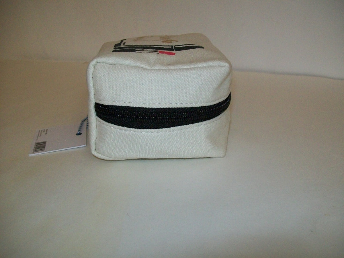 Travel Makeup Organizer Bag with Multiple Compartments - Tartan + Twine