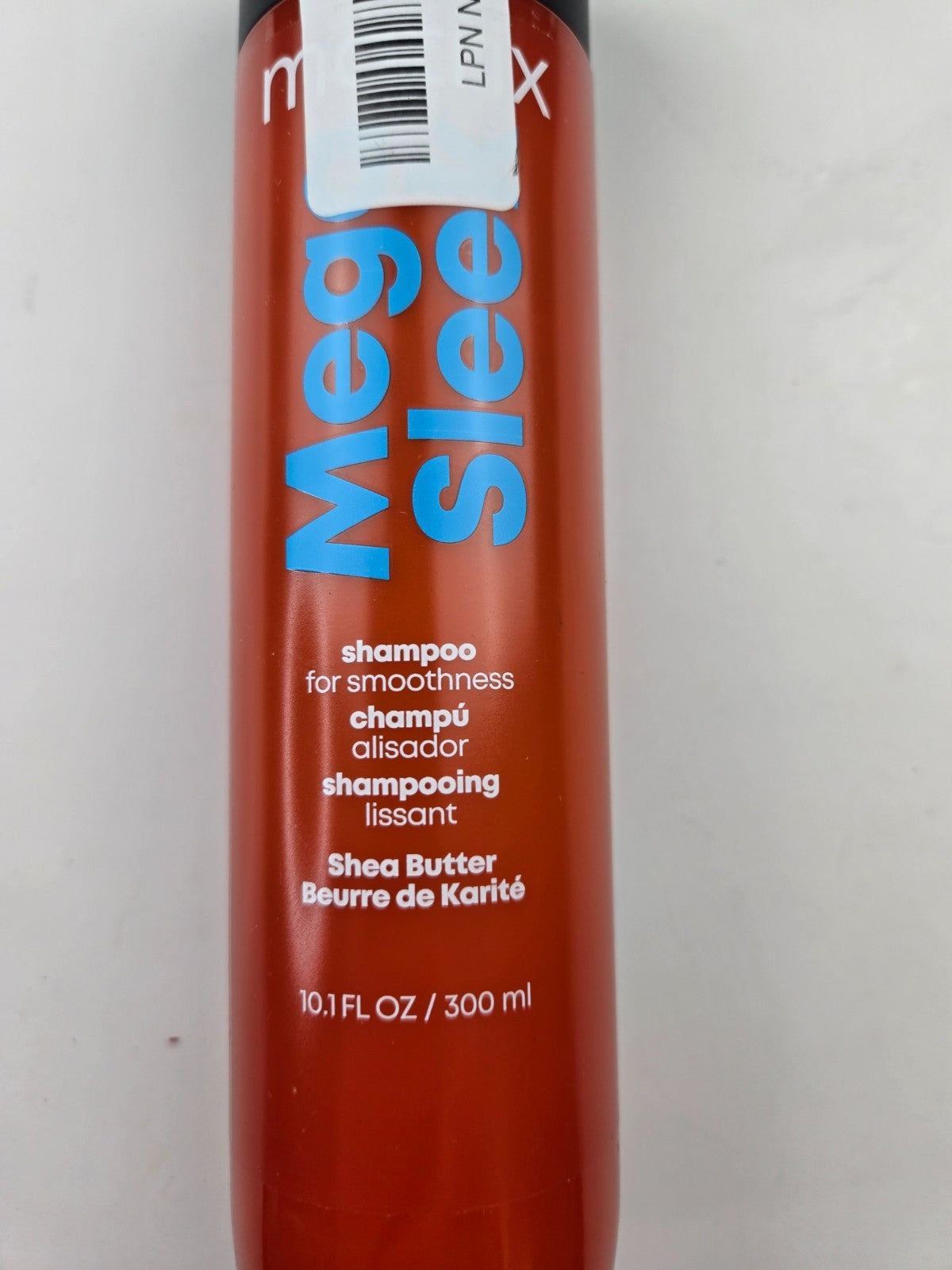 Smoothing & Detangling Shampoo for Dry, Damaged & Frizzy Hair - Matrix Mega Sleek