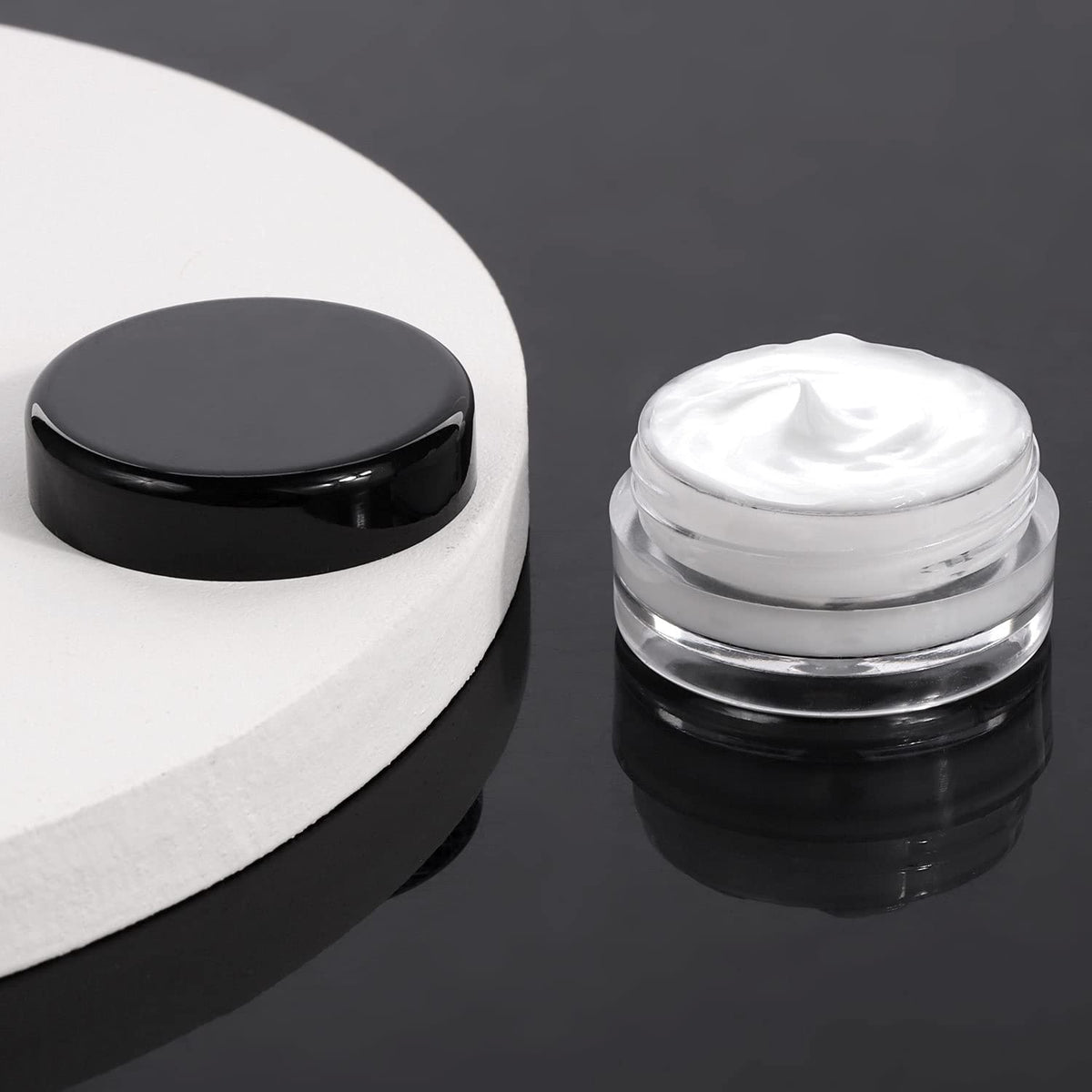 100 Pack 10g Plastic Cosmetic Sample Containers with Lids - Empty Jars for Lip Balm, Creams, Spices