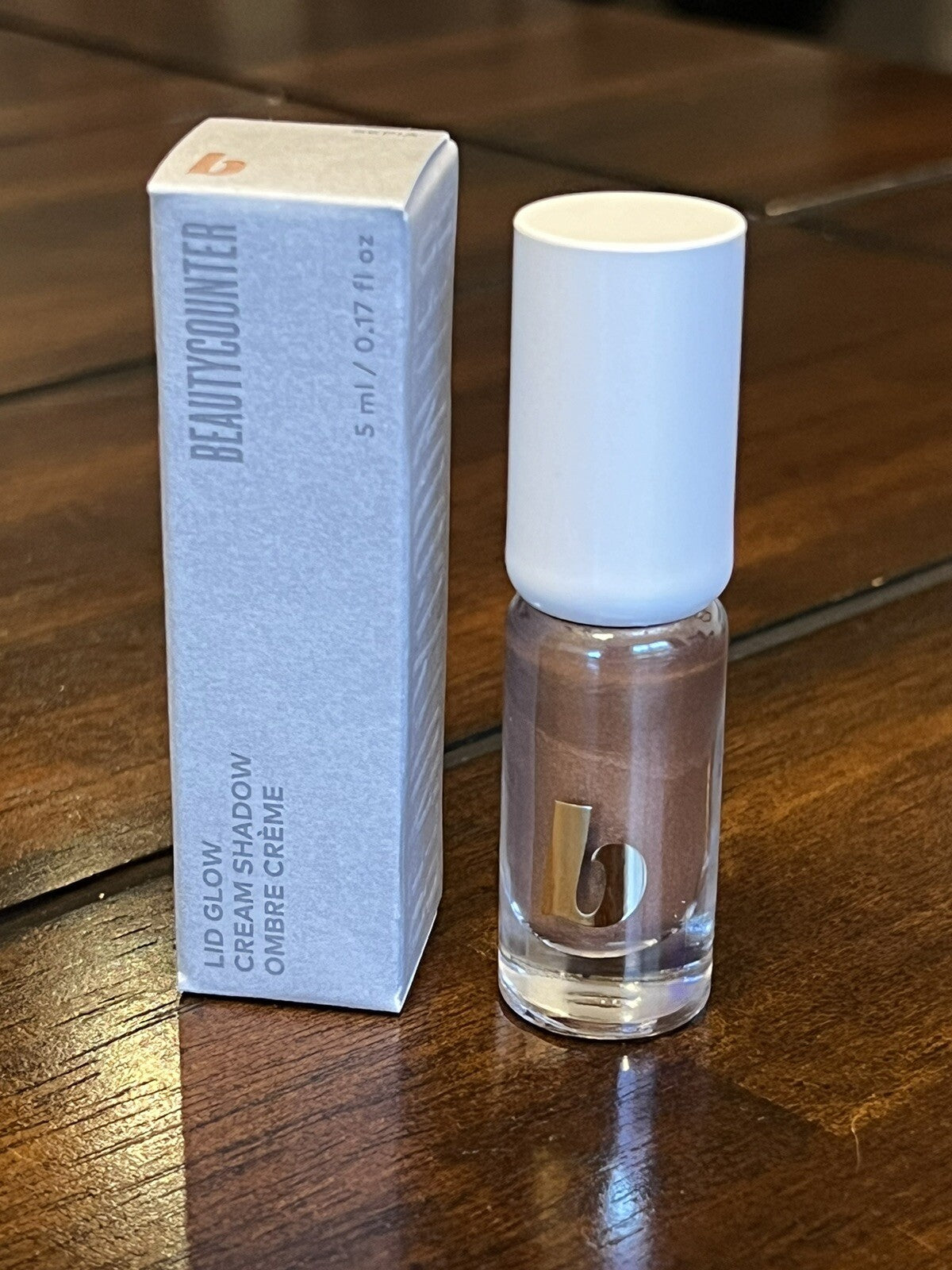 Beautycounter Lid Glow Cream Eye Shadow Sepia Full Size - Liquid Makeup