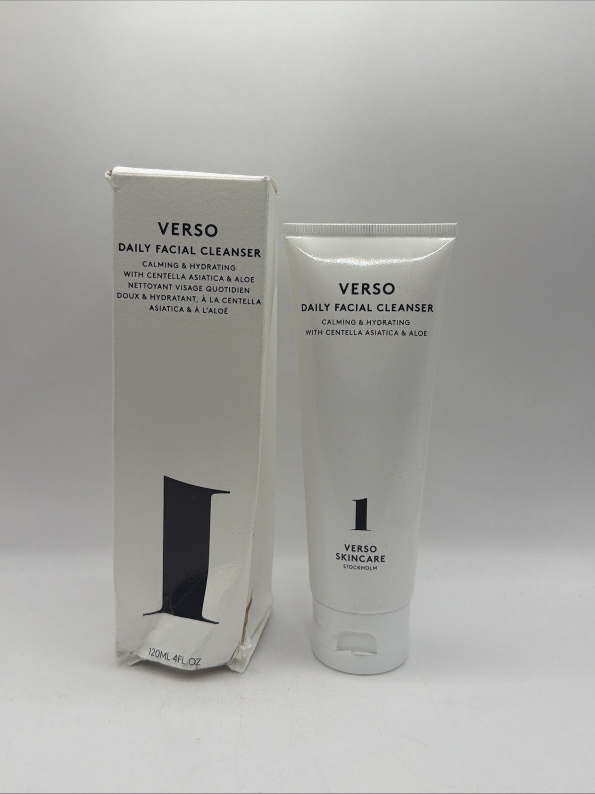 Verso Skincare Facial Cleanser for Daily Use 4oz/120ml - Full Size & Sealed