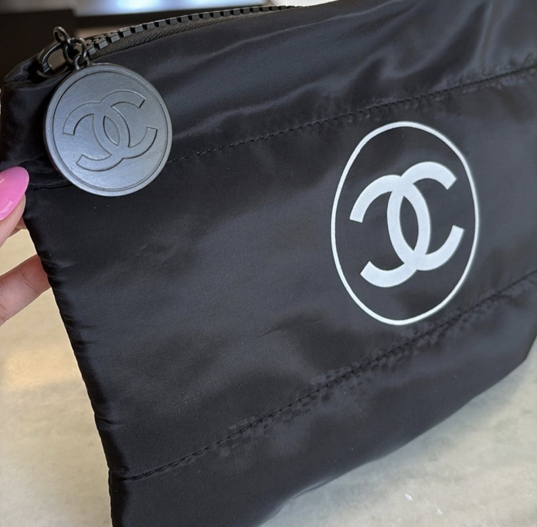 Black Puffy Makeup Bag Clutch Cosmetic Case - Unbranded