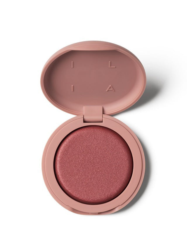 Blurring Blush Powder - Soft Focus, Long-Lasting, Hydrating & Buildable