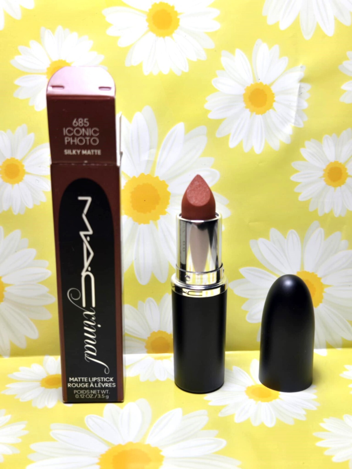 MAC M·A·C Lipstick 685 Iconic Photo Matte Lipstick 0.12 Oz