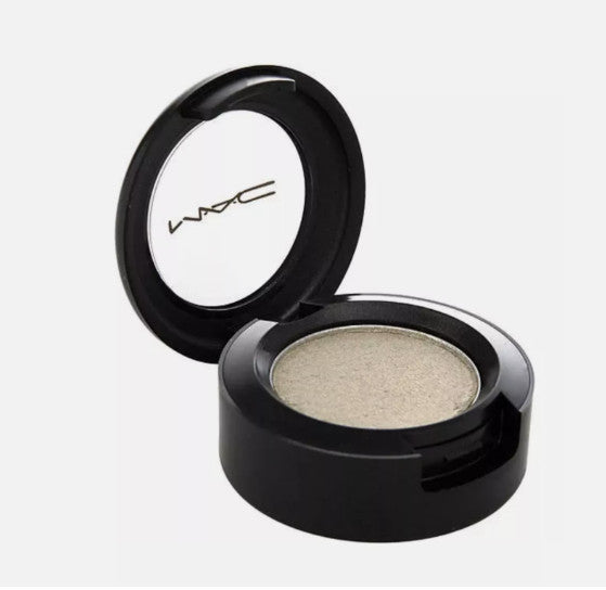 M·A·C Eye Shadow 1.5g Full Size – 1.5g Compact Powder