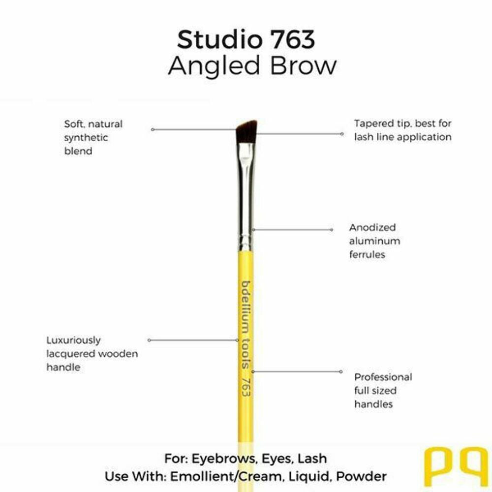 Angled Brow Makeup Brush - Natural & Synthetic Bristles for Precise Eyebrow Definition