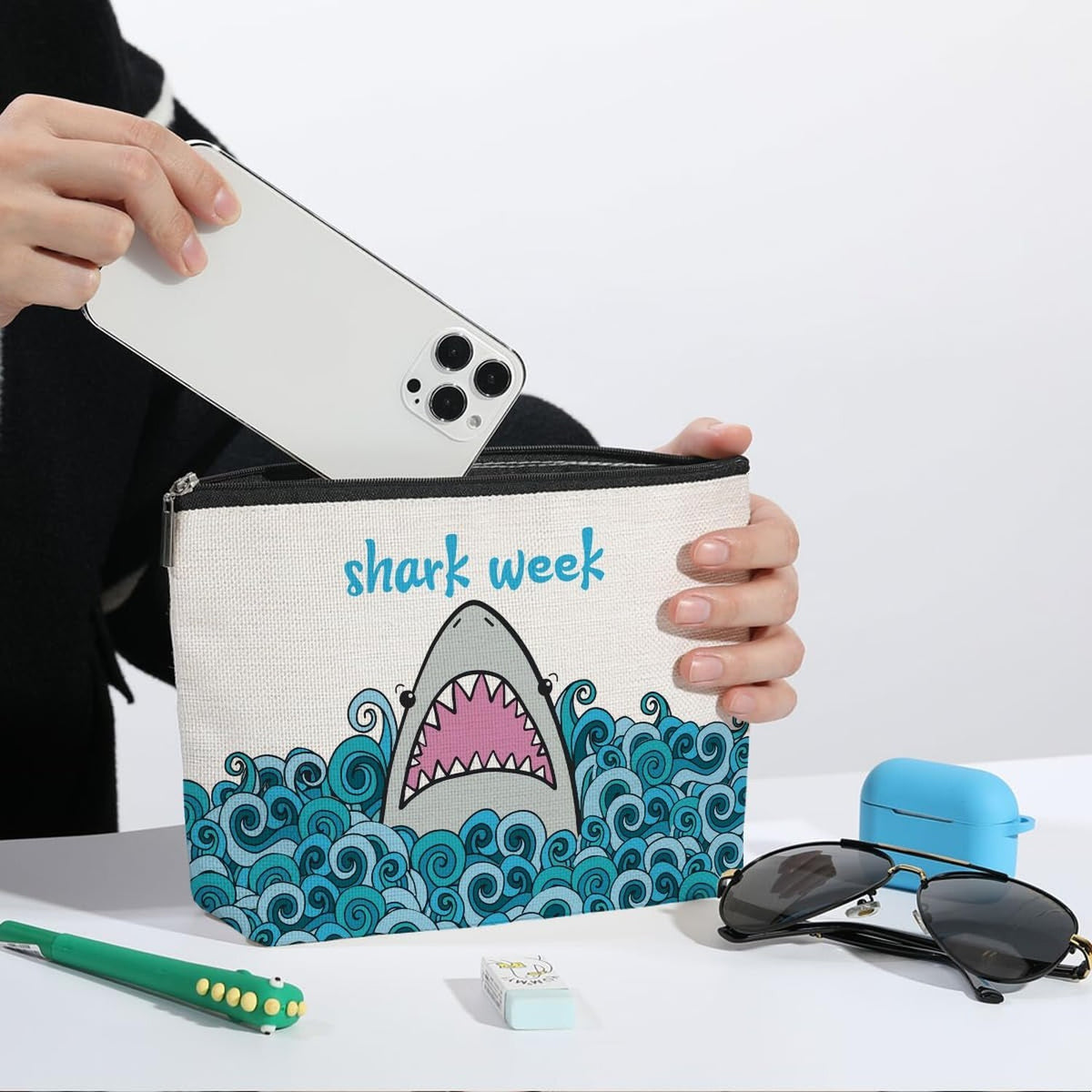 Large Waterproof Makeup Bag with Shark Design - Travel & Cosmetic Storage
