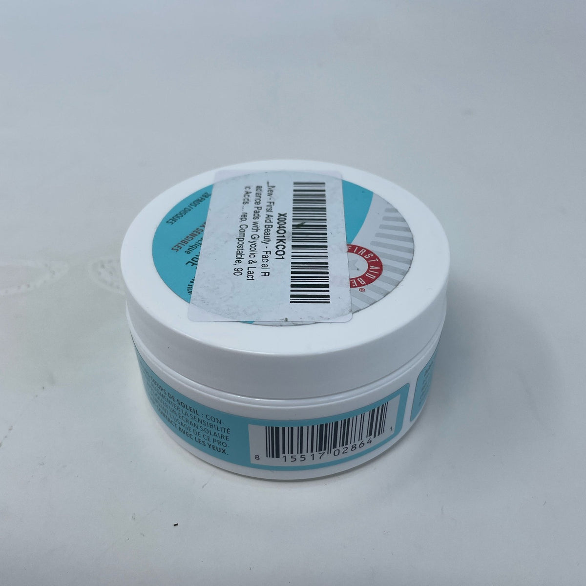 First Aid Beauty Facial Radiance Pads, White/Aqua Jar, 28 ct