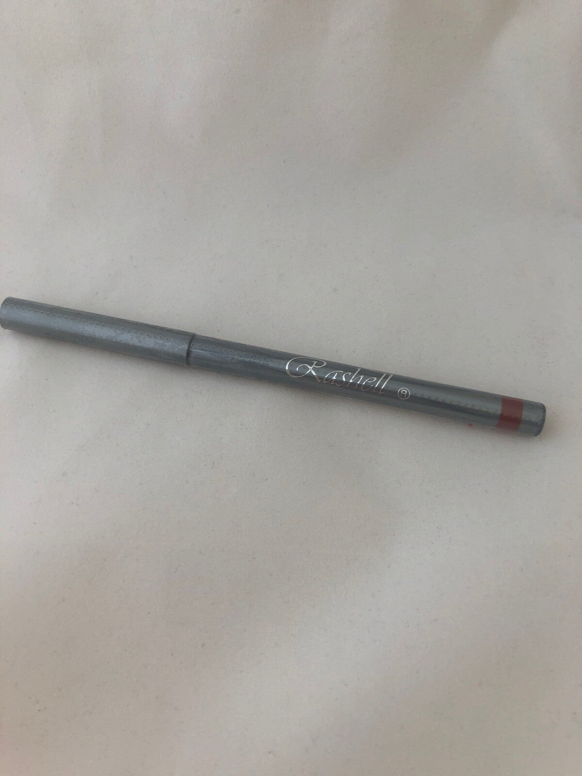 Rashell Lavender Lip Liner Pencil - New Sealed