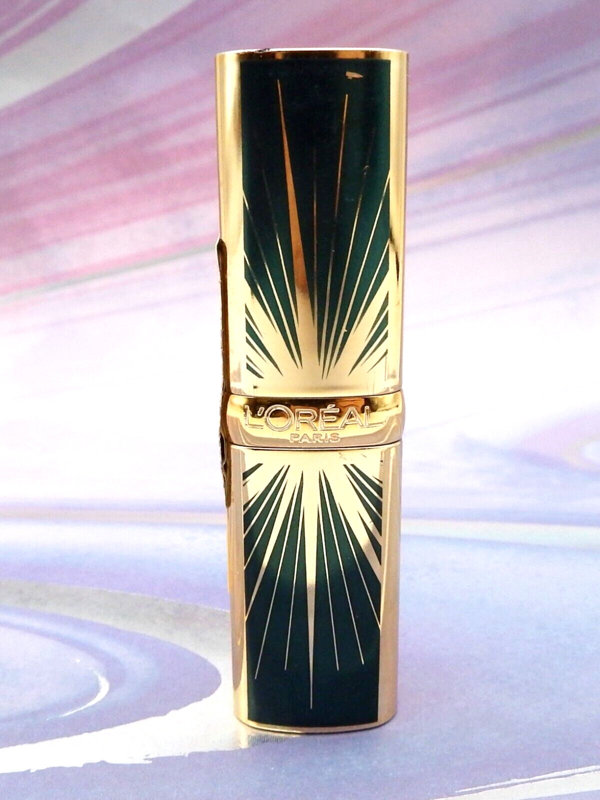 Lipstick Cheers in Paris - Color Riche Rue Royale 02 | Long-Lasting Lip Color