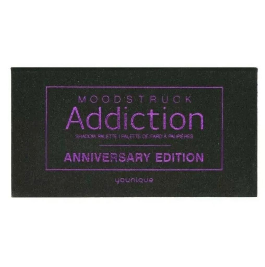 Younique Moodstruck Addiction Anniversary Eyeshadow Palette Shimmer