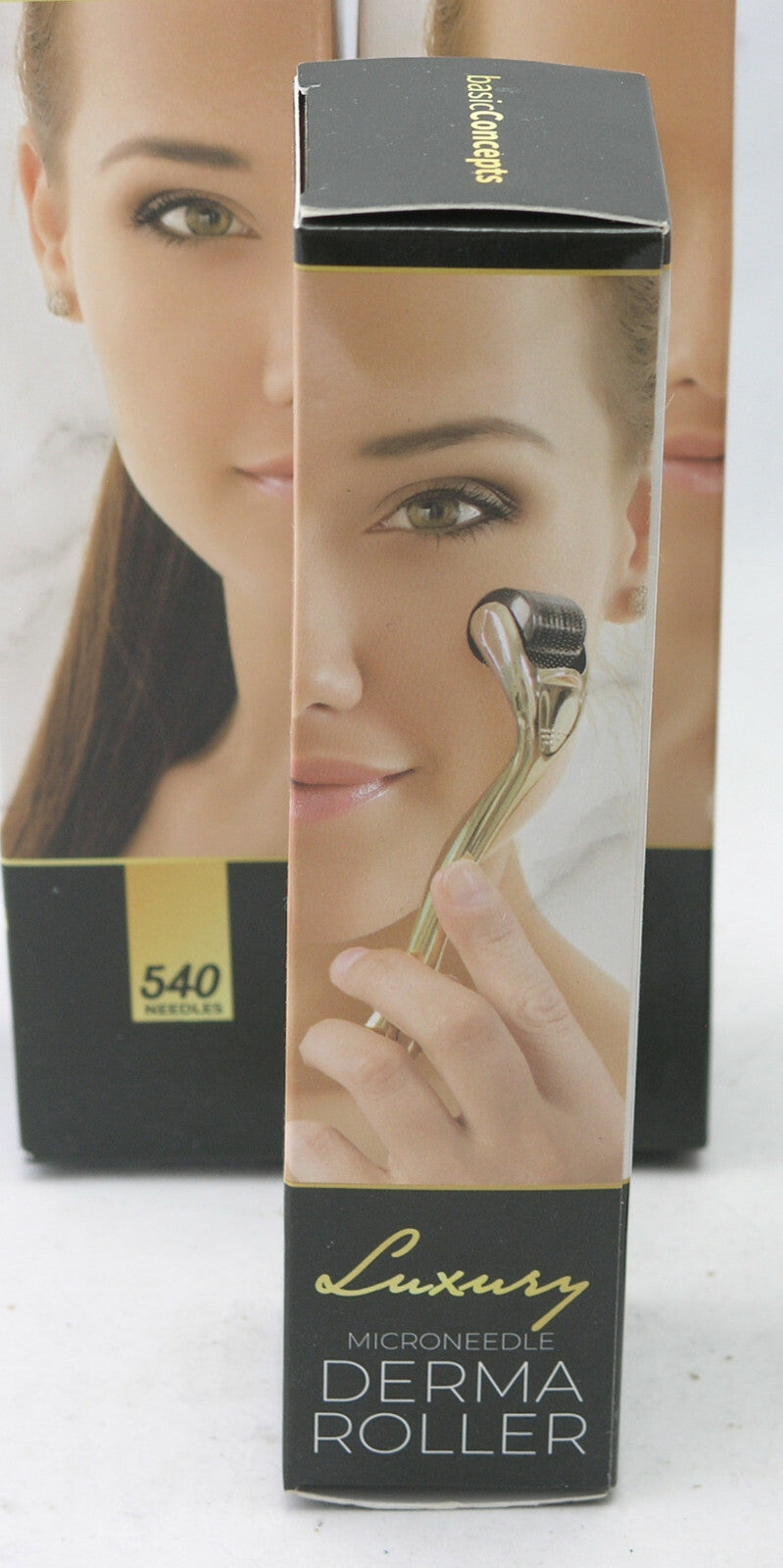 Luxury Microneedle Dermaroller with 540 Titanium Needles for Skin Rejuvenation