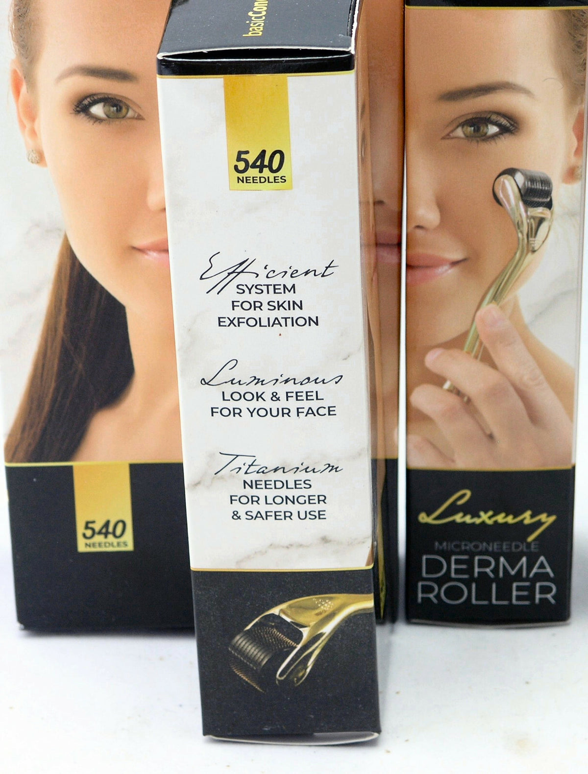 Luxury Microneedle Dermaroller with 540 Titanium Needles for Skin Rejuvenation