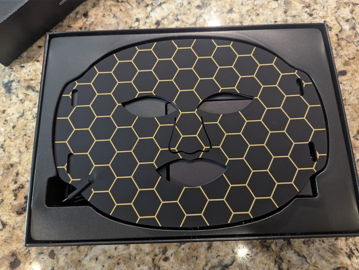 LED Light Therapy Face Mask - MK66-L