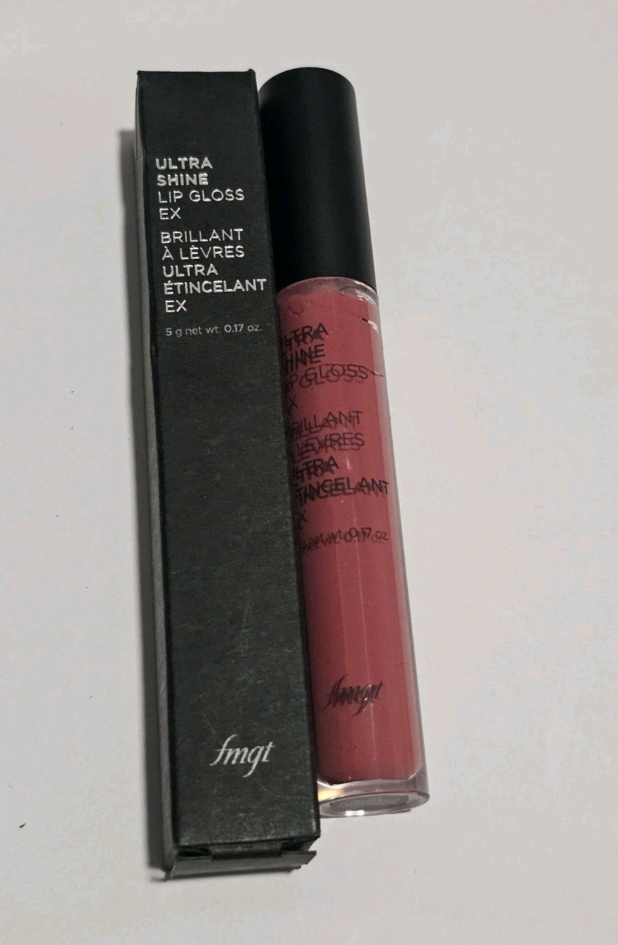 Ultra Shine Lip Gloss in Blushing Rose - Hydrating and Glossy Lip Makeup