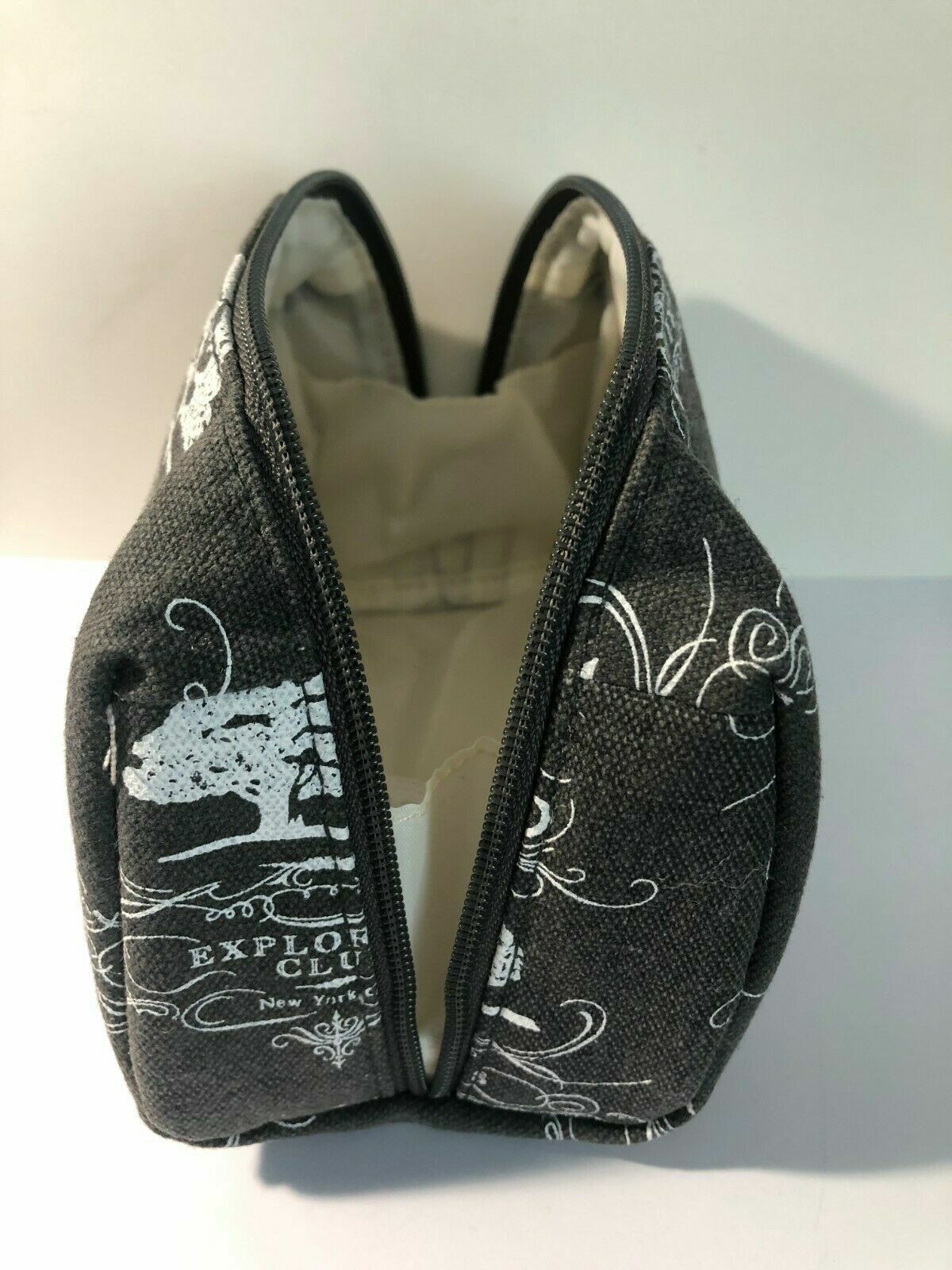Origins Gray Canvas Makeup Bag with Zip Closure - Explorer's Club Case