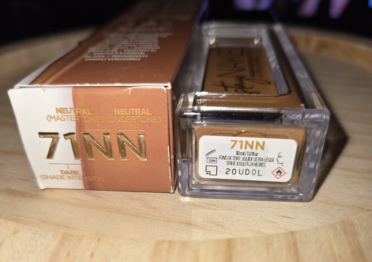 Weightless Liquid Foundation Medium Dark 71NN for Flawless Skin
