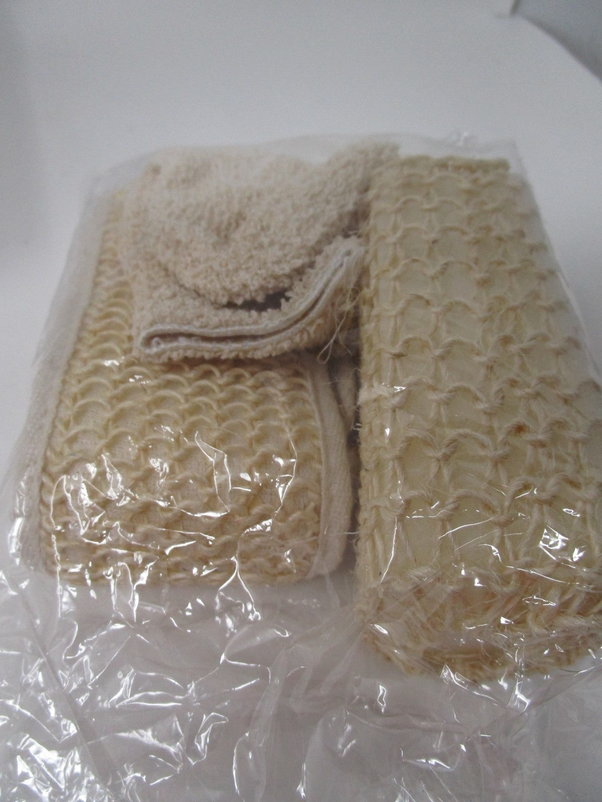 5-Piece Spa Gift Set with Wood Brush Sponge Cloth Massage Brush - New