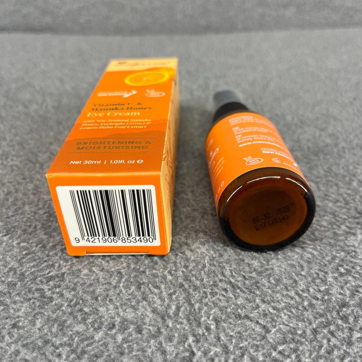 Vitamin C & Manuka Honey Eye Cream - Brightening Moisturizer for Dark Circles