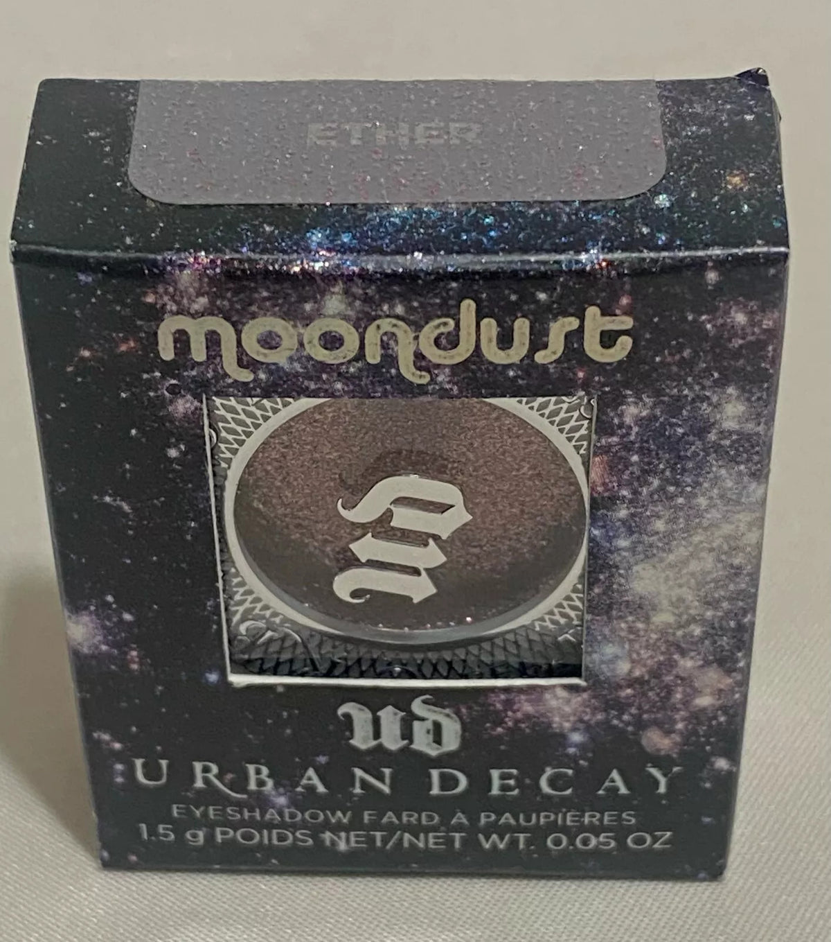 Urban Decay Eyeshadow Palette - Multiple Shades in Velvety Finish, 0.05oz