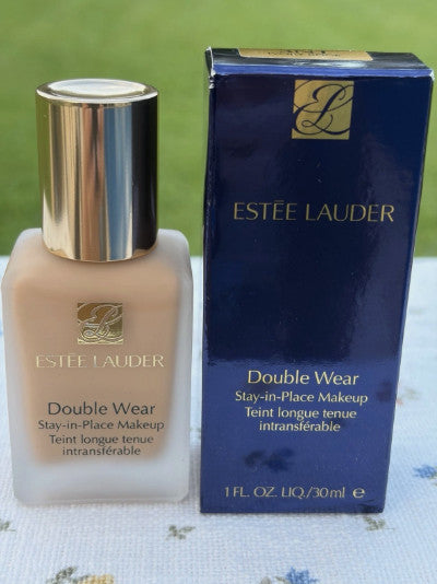 Long-Wear Foundation with Matte Finish - Full Coverage, Oil-Free, Transfer-Resistant, Discontinued Old Formula