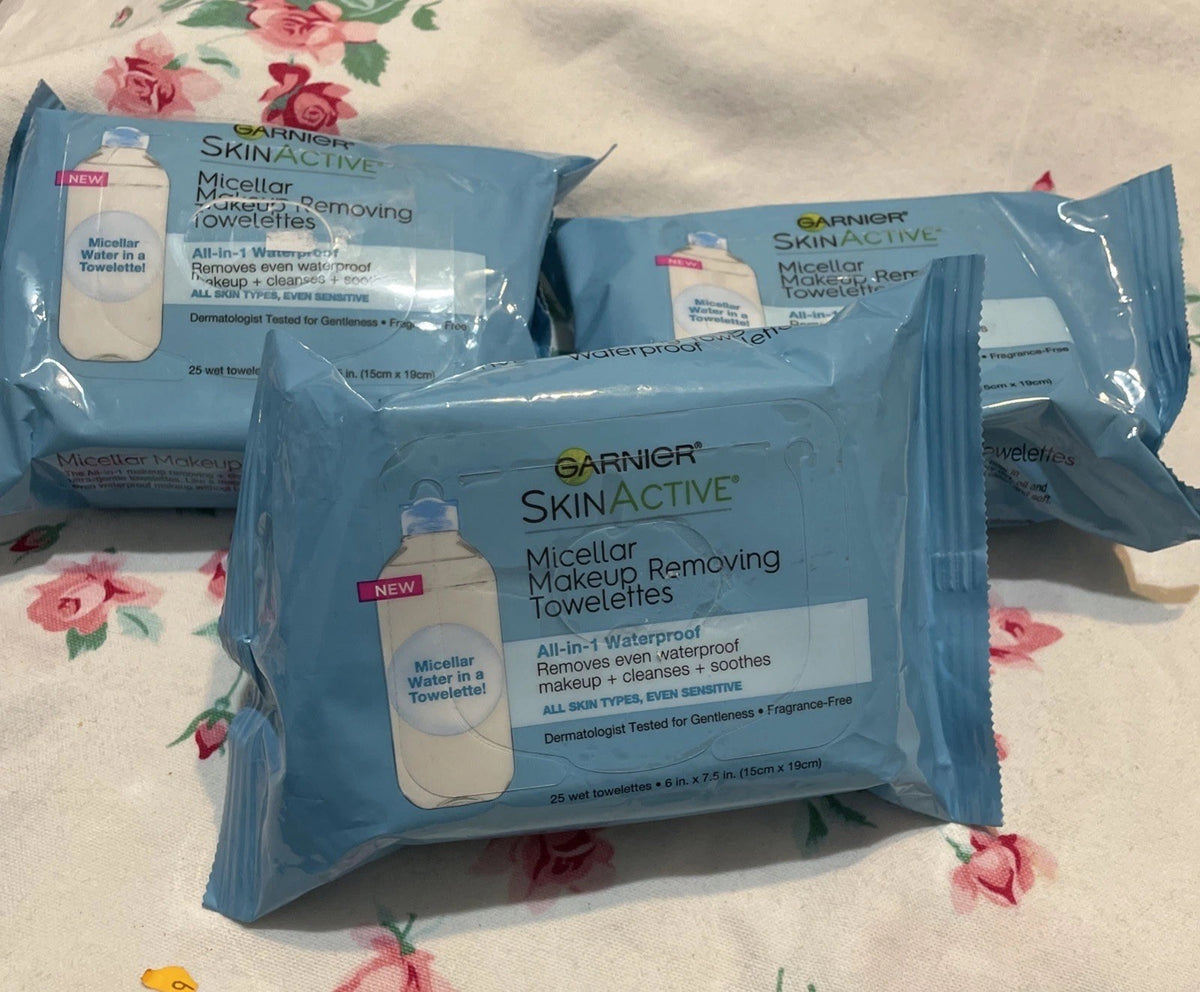 Micellar Makeup Remover Towelettes - All-in-1 Cleansing Face & Eye Cloths, 25 Count