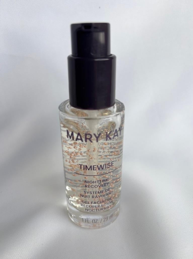 Nighttime Skin Recovery Solution with TimeWise 3D Complex - Nourishing Night Cream
