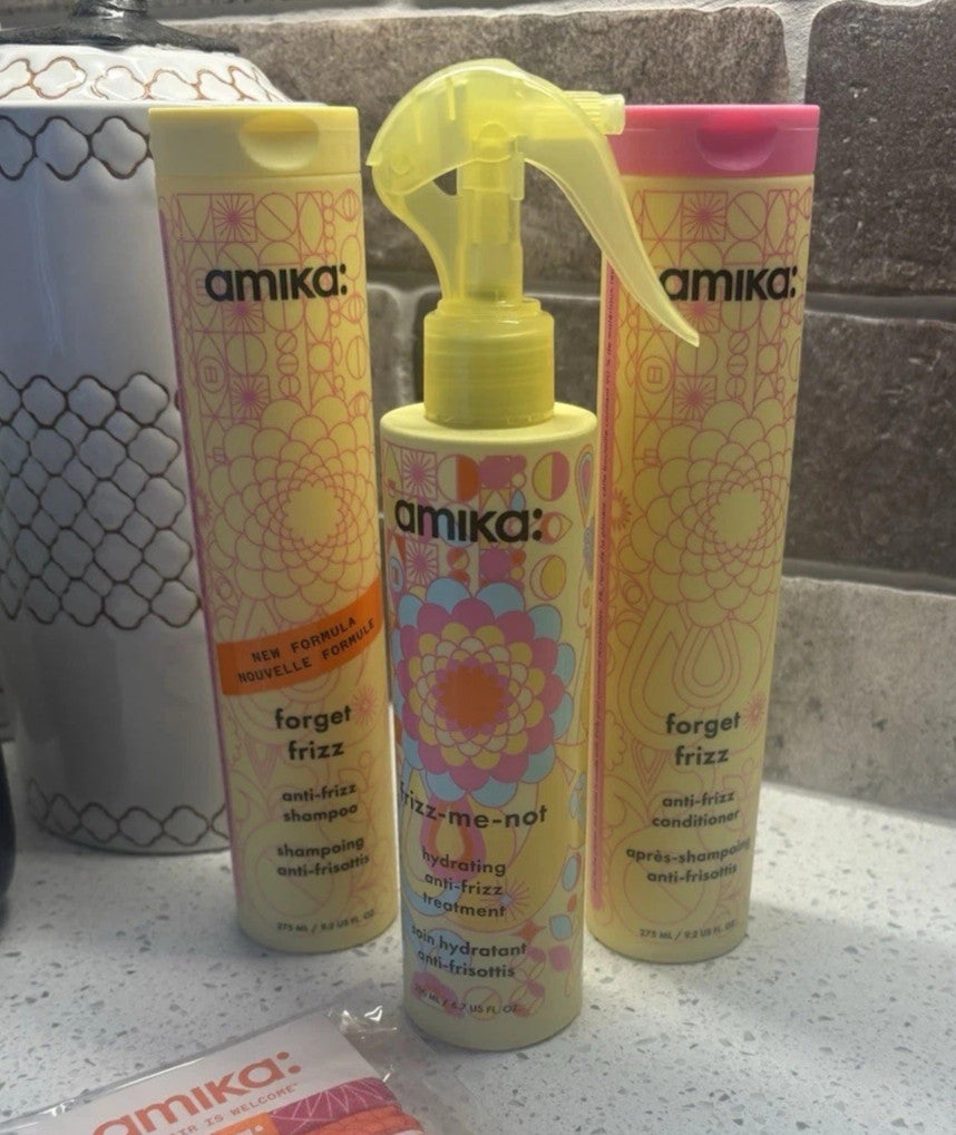 Anti-Frizz Hair Treatment Set with Shampoo, Conditioner & Spray - Hydrating & Humidity Shield
