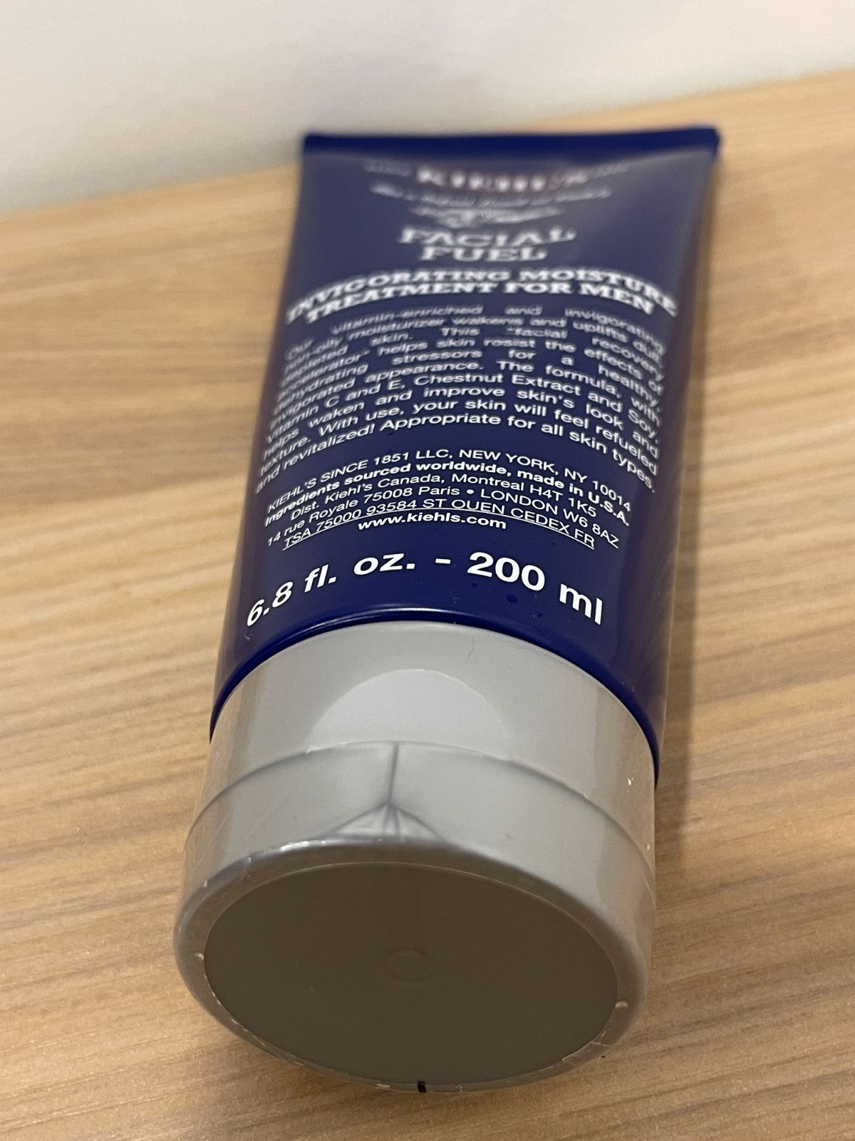 Men's Facial Moisturizer - Invigorating, Fast-Absorbing, 6.8 oz