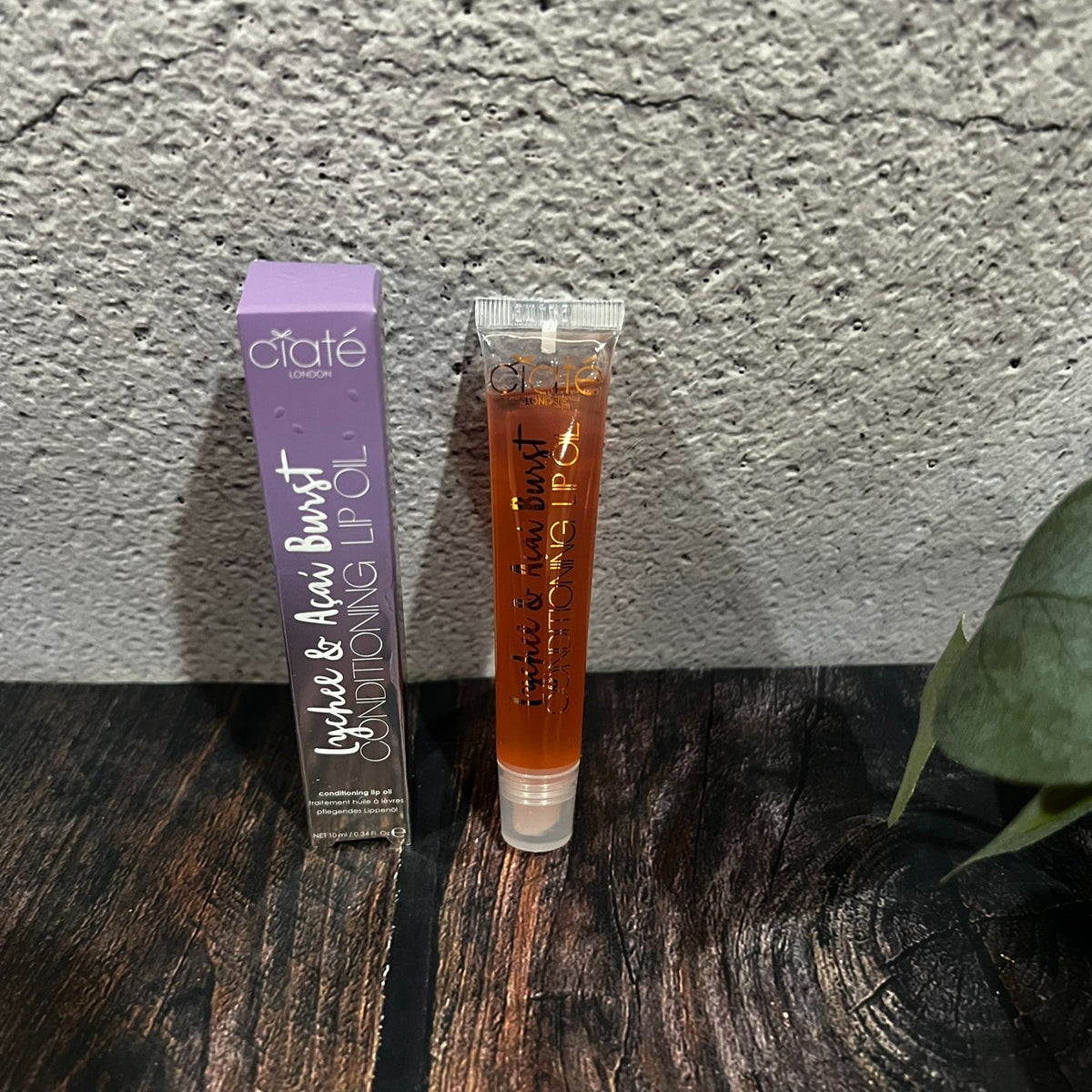 Lip Oil Treatment with Lychee & Acai for Hydration & Shine - Full Size