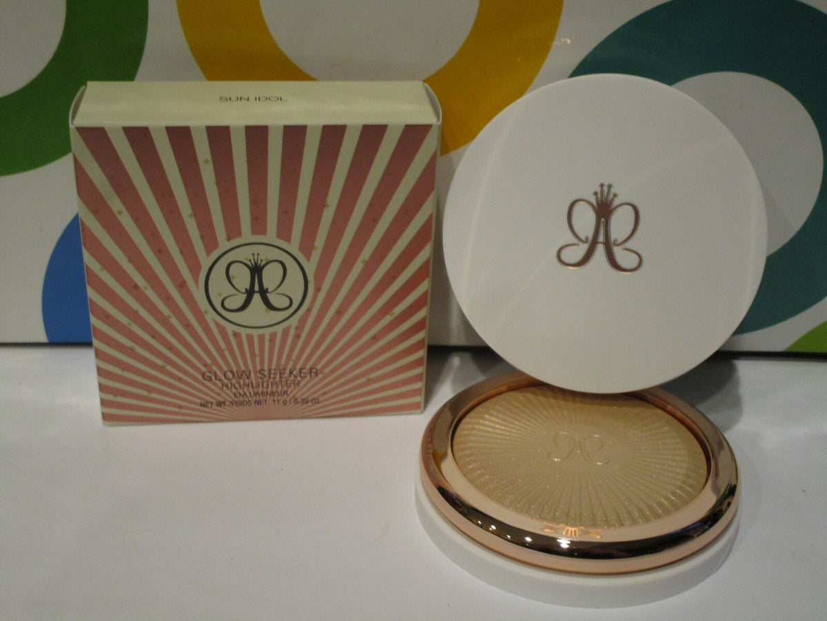 Glow Seeker Highlighter Sun Idol - Shimmering Face Makeup 0.39 oz