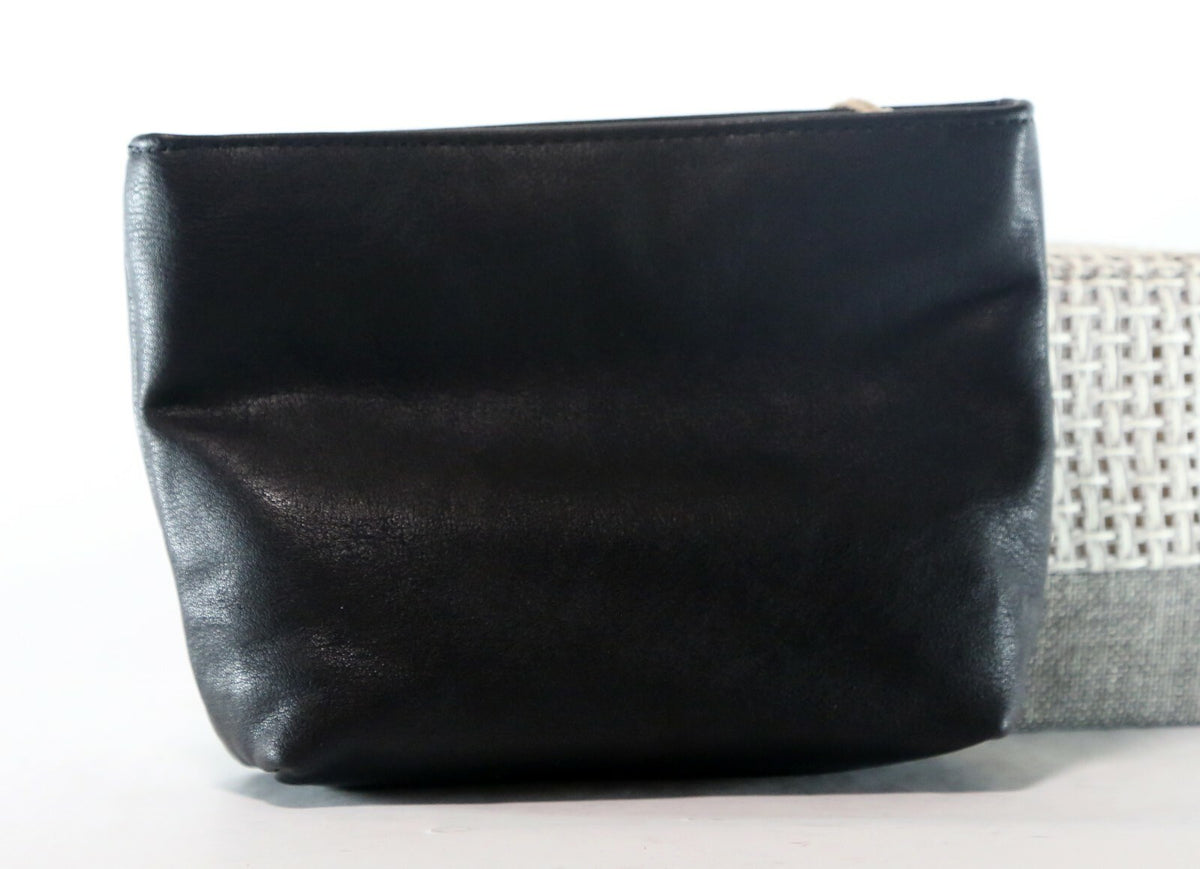 Women's Black Zip-Up Makeup Bag Clutch Carry Pouch - Universal Thread