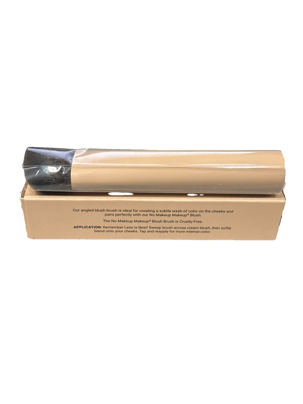 Soft Dense Angled Blush Brush for Flawless Makeup Application