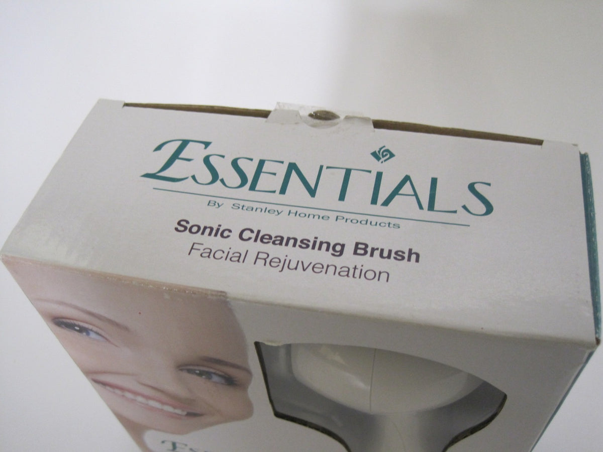 Sonic Facial Cleansing Brush with Batteries - Rejuvenate Skin