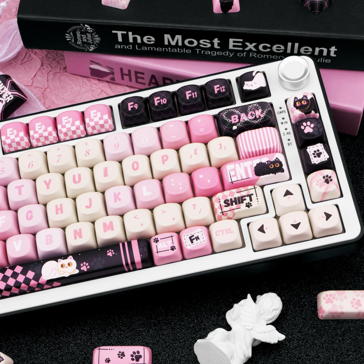 Cute Cat Keycaps Set - 134 PBT Cherry MX Key Cap for Mechanical Keyboard