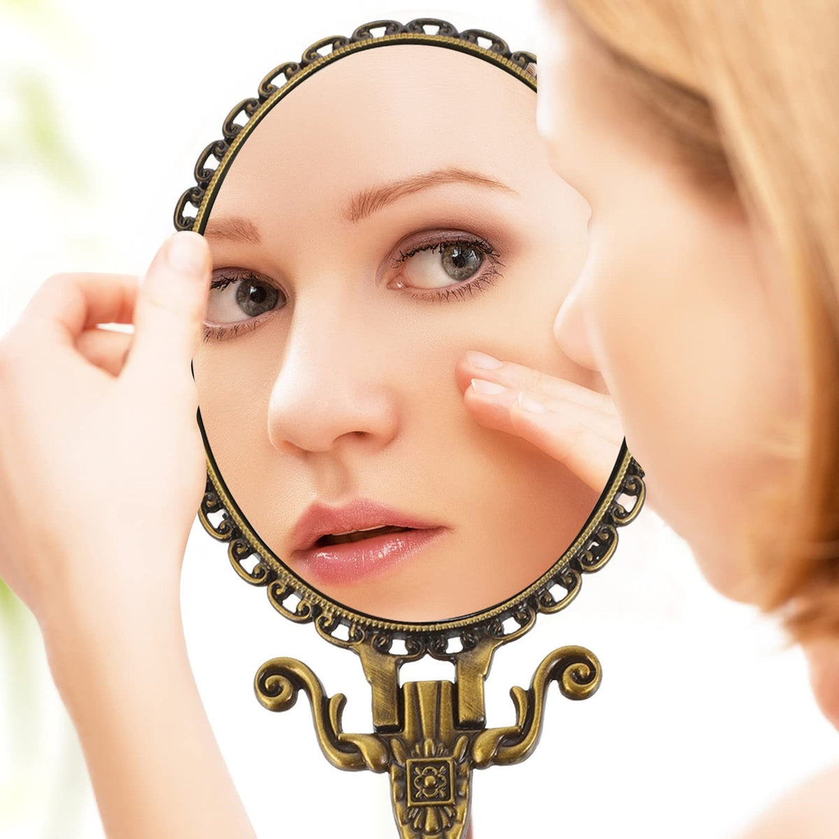 Vintage Foldable Handheld Mirror - Metal Makeup & Travel Mirror, Oval, Coffee