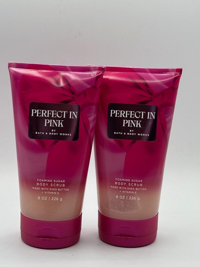 Bath & Body Works Perfect In Pink Foaming Sugar Scrub 8 oz. Lot 2 Pcs.