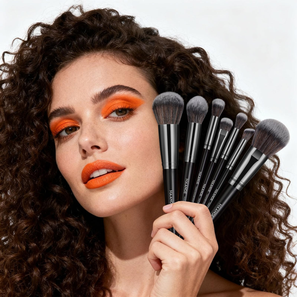 Professional Makeup Brush Set with Case - 30 Synthetic Brushes for Face & Eyes