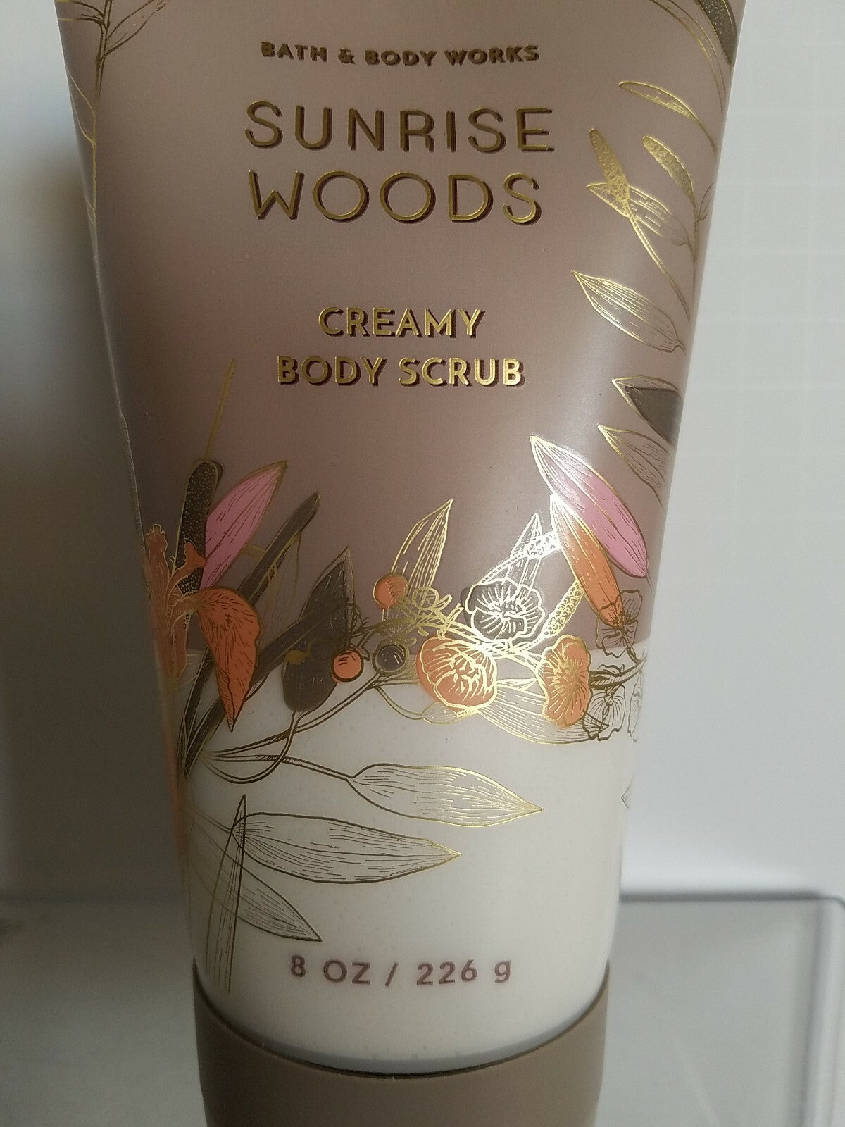 Creamy Body Scrub Sunrise Woods 8oz
